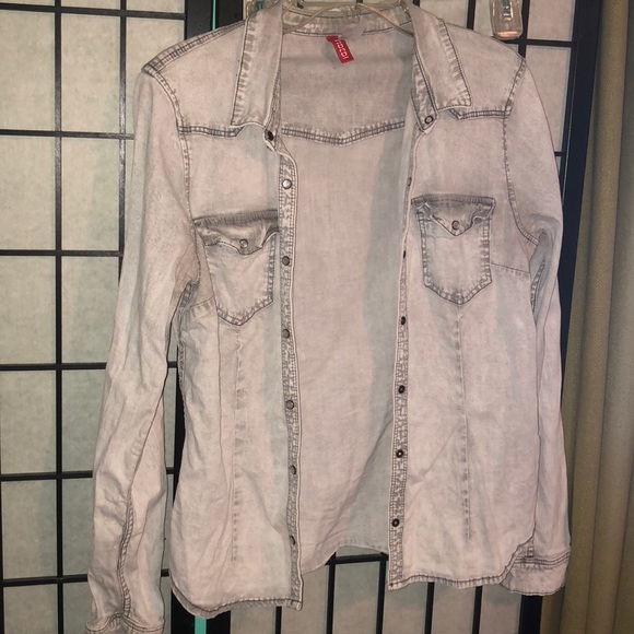 H&M Tops - Light Denim Button Shirt